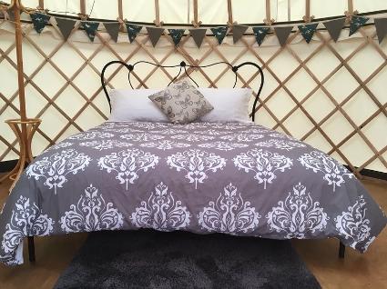 Country Bumpkin Yurts glamping interior