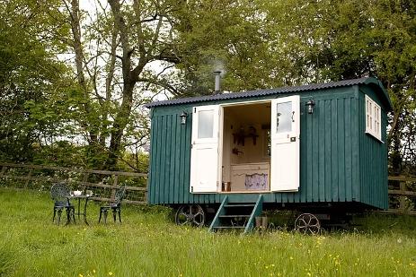 Erw Glas Campsite shepherds hut glamping