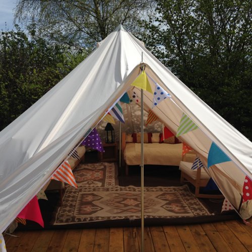 Stonebridge Fishing Lakes Glamping Bell Tent